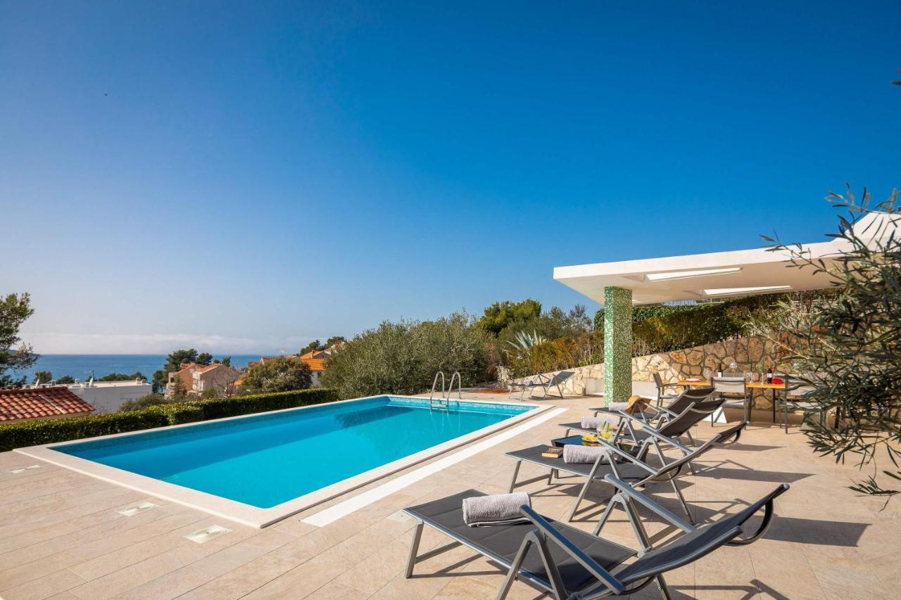 Villa Tela With Pool Zaboric Esterno foto