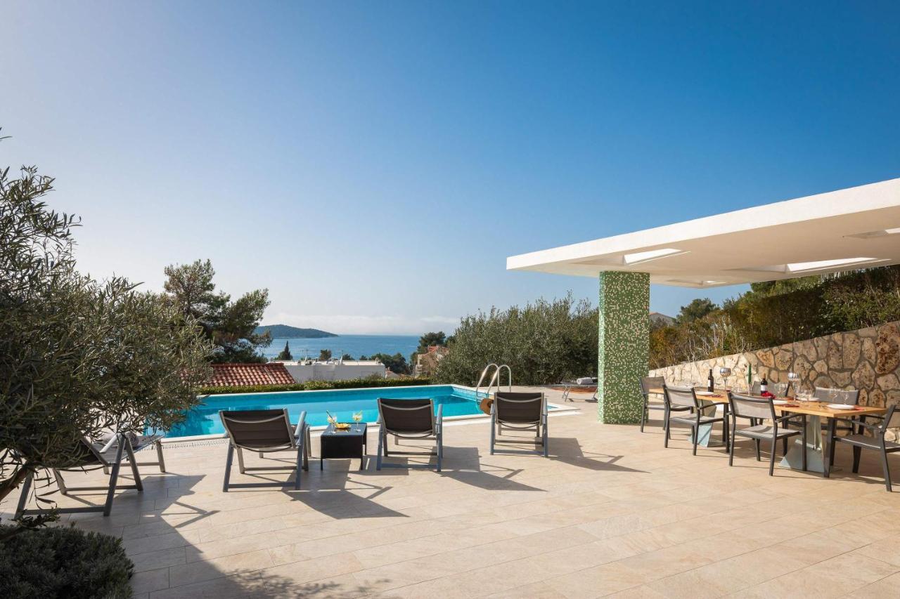 Villa Tela With Pool Zaboric Esterno foto